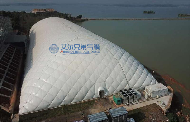 發(fā)展迅速、應用廣泛的氣膜建筑