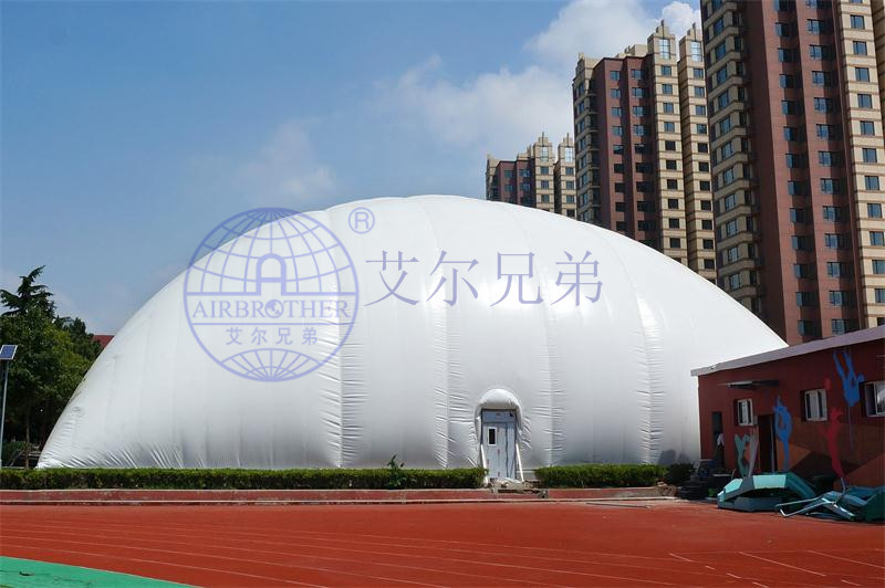 “健康”運(yùn)動空間，以人為本-艾爾兄弟氣膜體育館