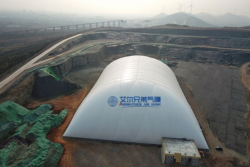 充氣膜建筑可稱為綠色可持續(xù)發(fā)展建筑、生態(tài)建筑和節(jié)能環(huán)保建筑